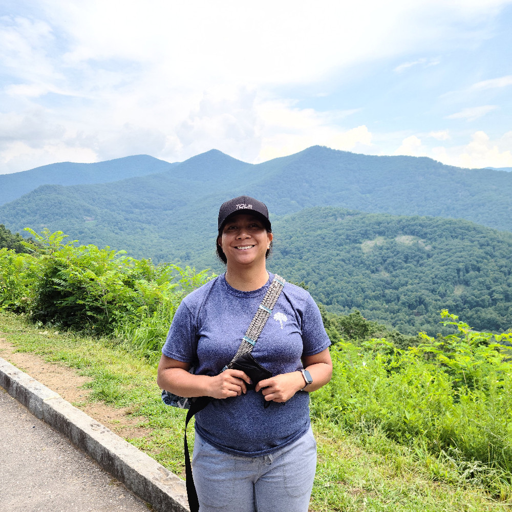 Meet your Posher, Maria